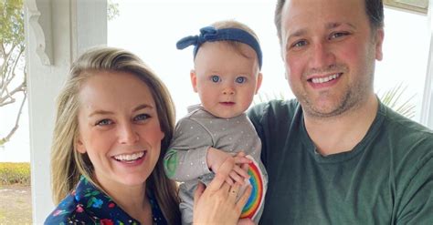 Who Is Jamie Erdahl’s Husband, Sam Buckman & How Many。